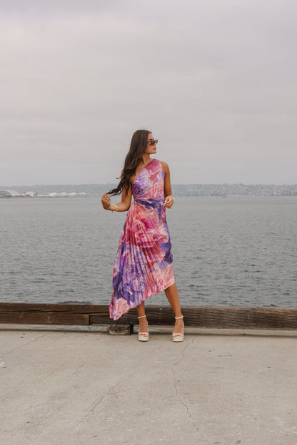 Sheri Sleeveless One Shoulder Pleated Floral Print Maxi Dress Pink