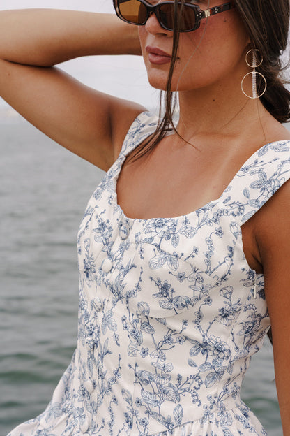 Tilly Sleeveless Elegant Petal Floral Print Mini Dress Blue