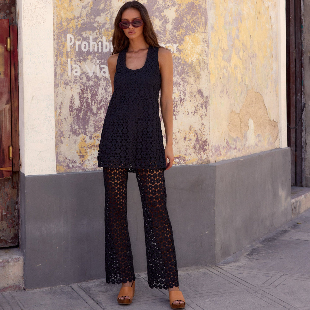Holiday Set In Nera Flower