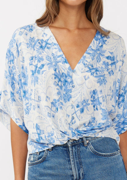 Beyond Moments Twist Front Top
