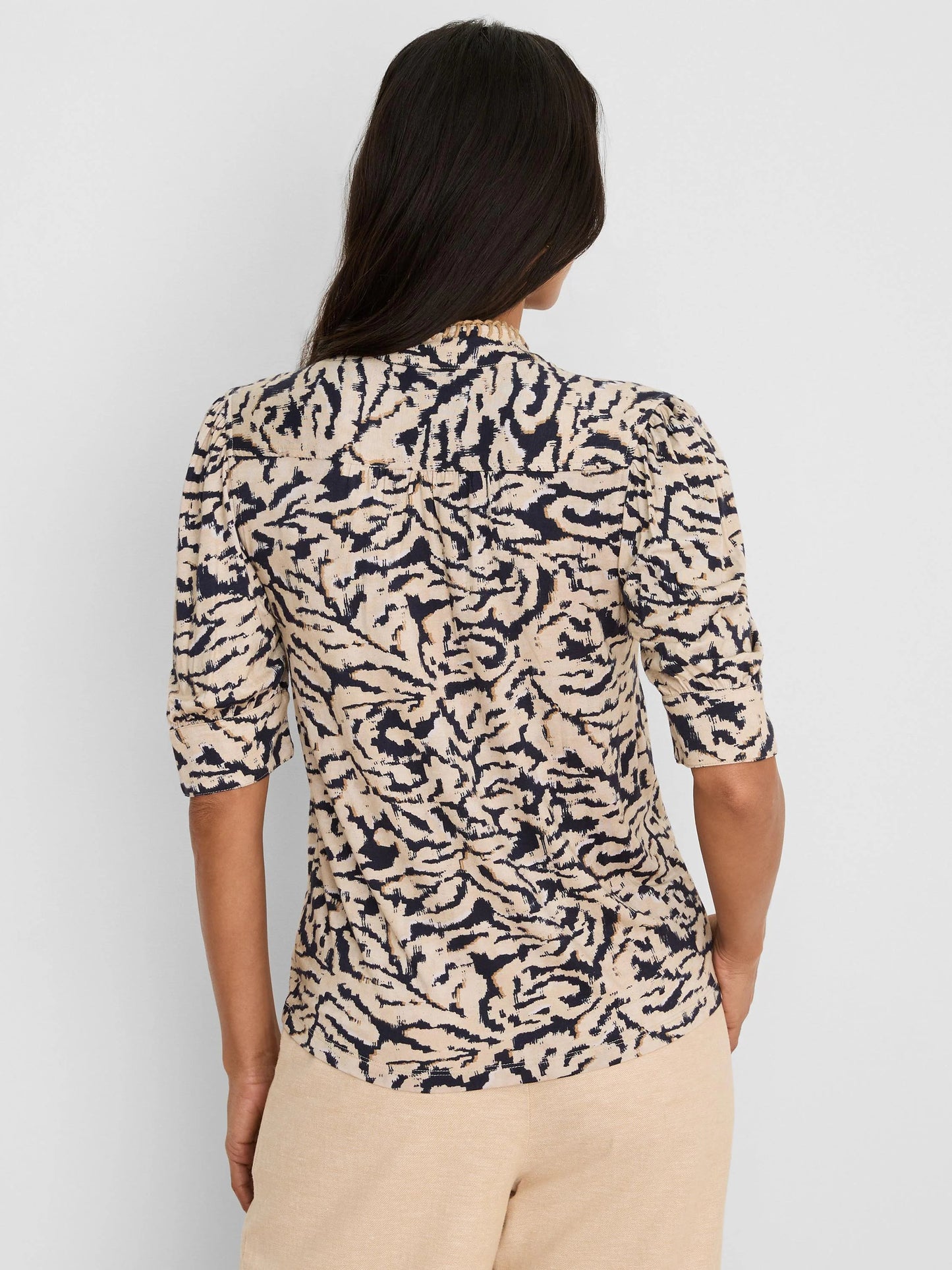 Contrast Swirl Top