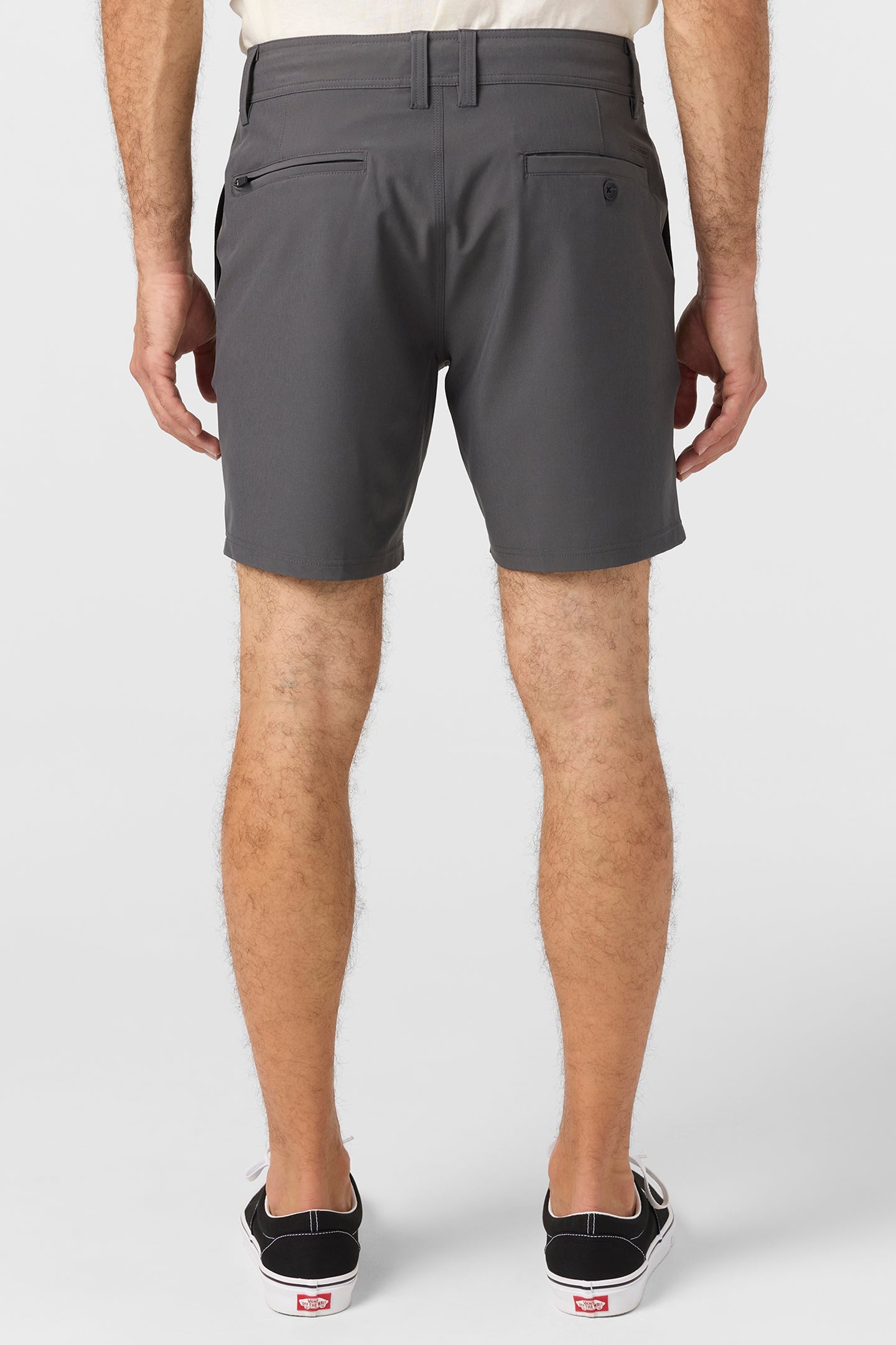 Reserve Solid 17" Hybrid Shorts