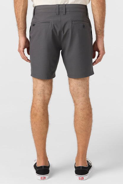 Reserve Solid 17" Hybrid Shorts