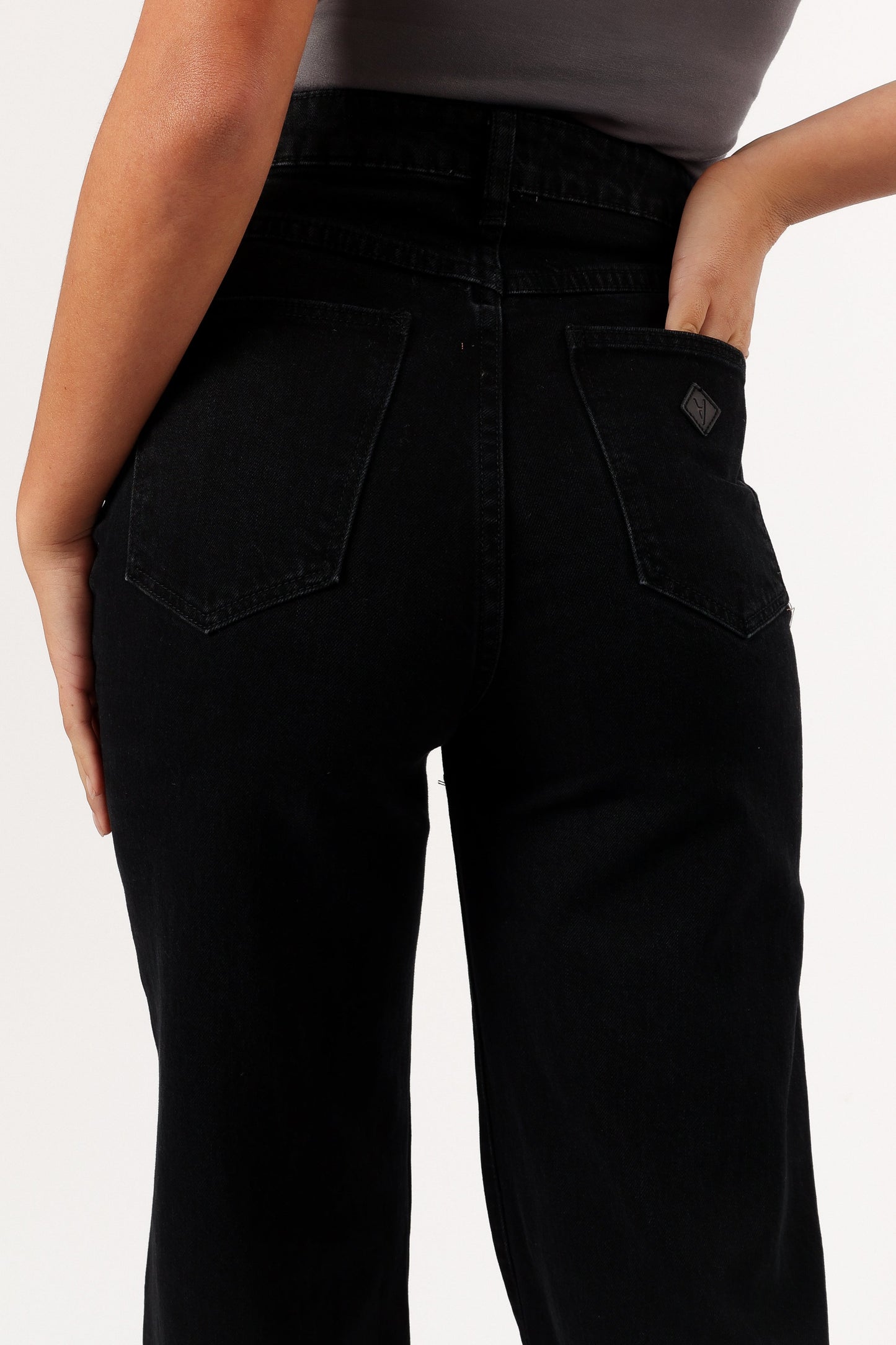 Abrand 94 High Wide Jeans - Dead of Night