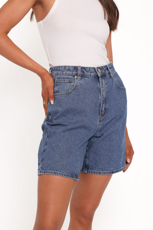 Abrand Carrie Shorts - Bella